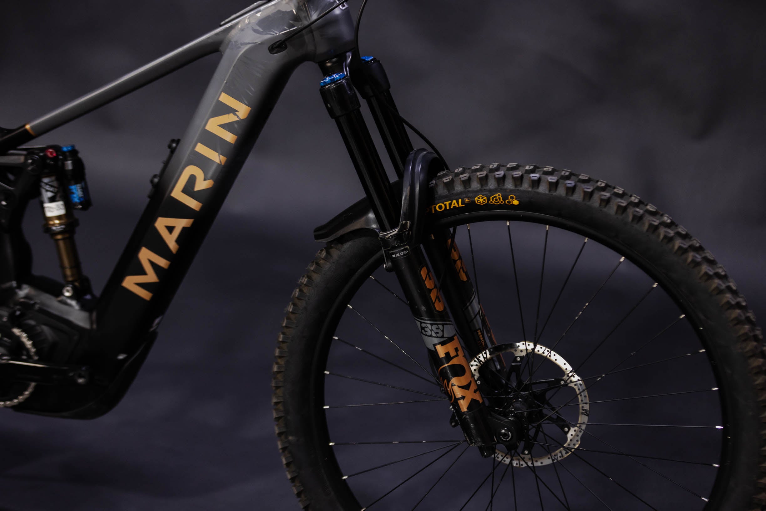 Bicicleta de Montaña Asistida Doble Suspensión Marin Alpine Trail E2 29/27.5" Talla Medium (2024) Seminueva