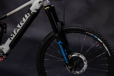 Bicicleta de Montaña Asistida Doble Suspensión Marin Alpine Trail E2 29/27.5" Talla Medium (2023) Seminueva