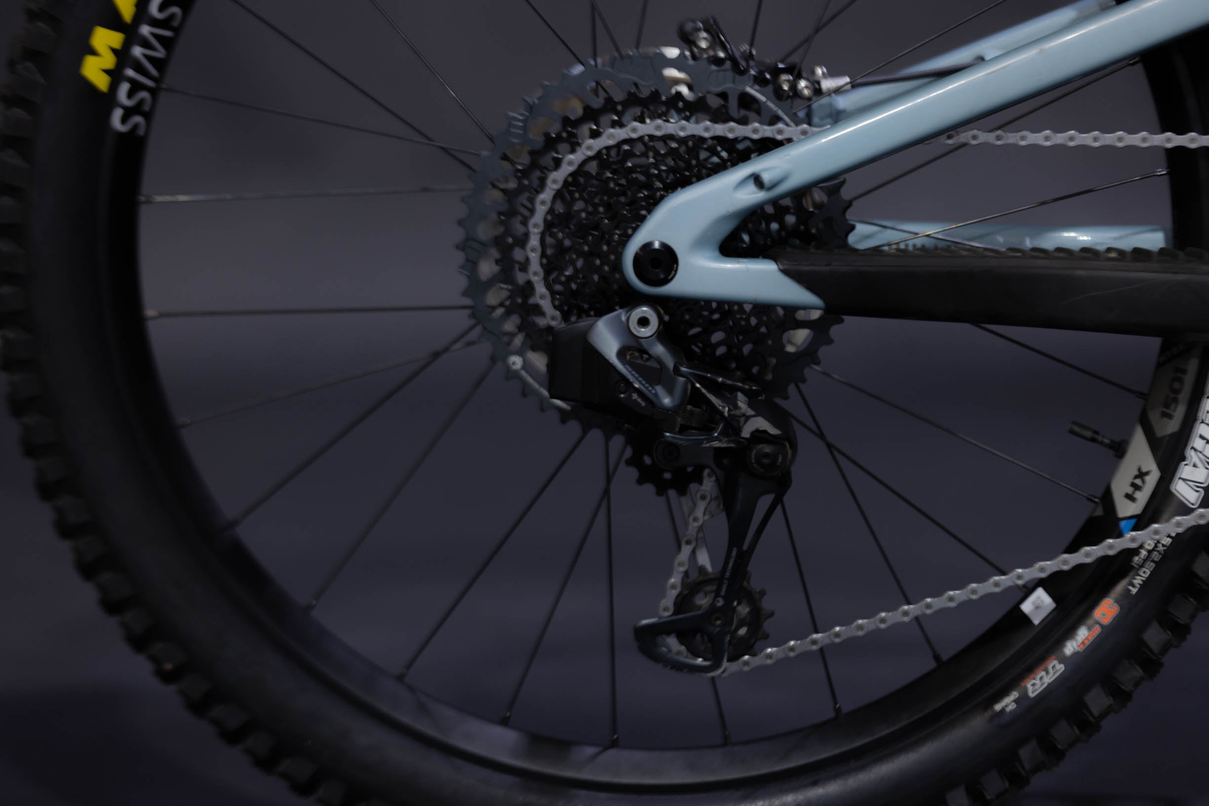 Bicicleta de Montaña Asistida Doble Supensión Santa Cruz Bullit CC 29/27.5" Talla Large (2023) Seminueva