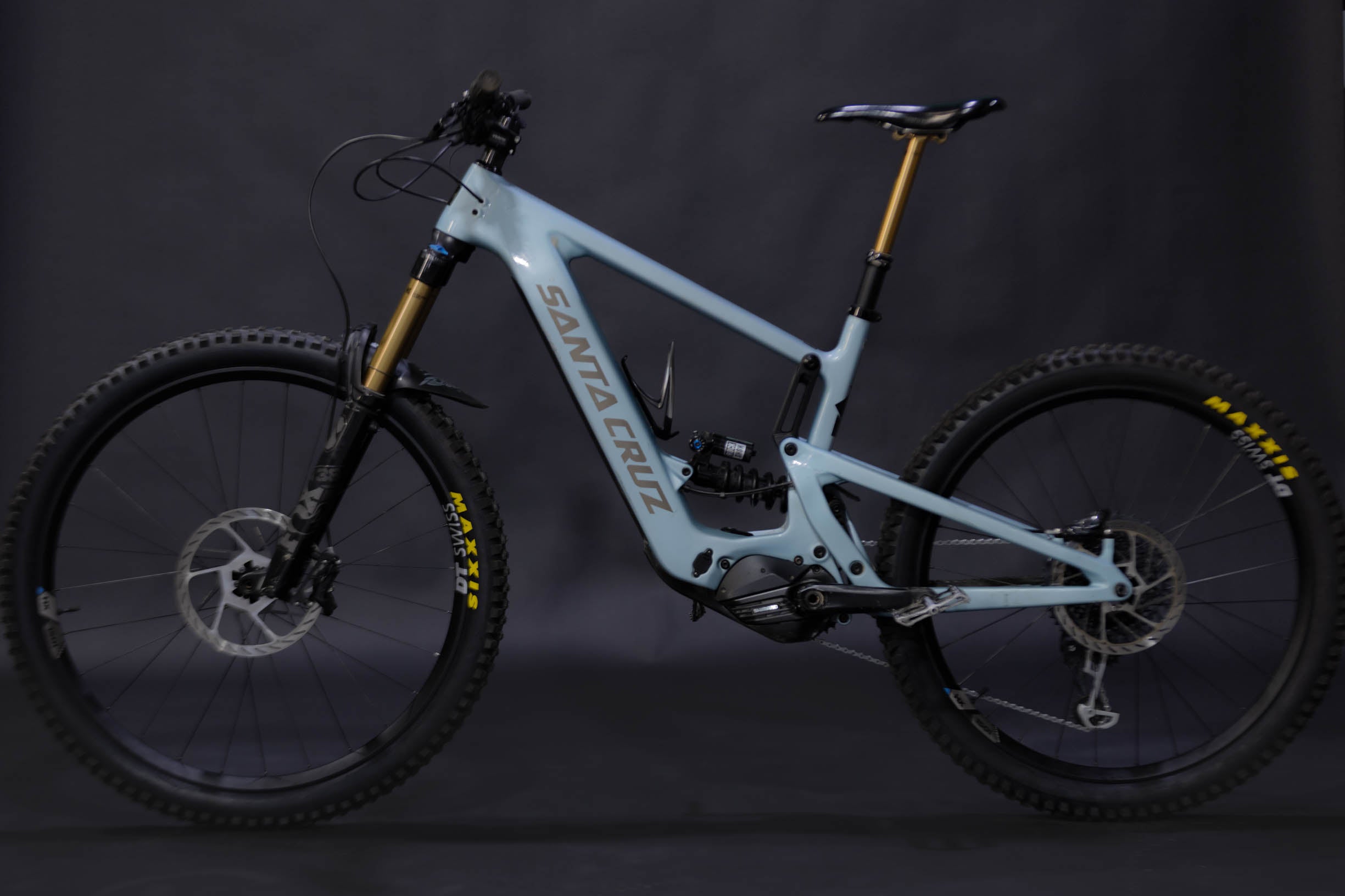 Bicicleta de Montaña Asistida Doble Supensión Santa Cruz Bullit CC 29/27.5" Talla Large (2023) Seminueva