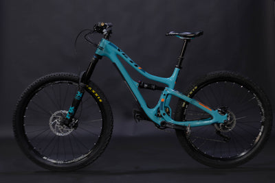 Bicicleta de Montaña Doble Supensión Yeti Cycles SB5 27.5" Talla Small (2019) Seminueva