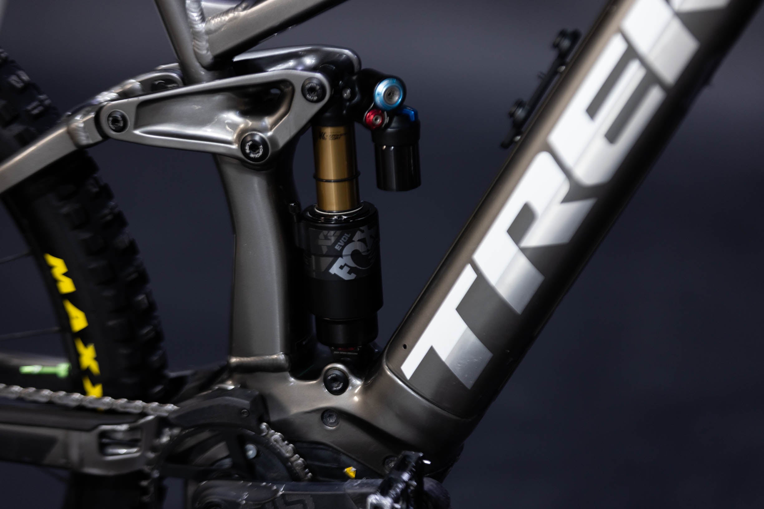 Bicicleta De Montaña Asistida Doble Suspension Trek Rail 7 29" Talla Medium (2024) Seminueva