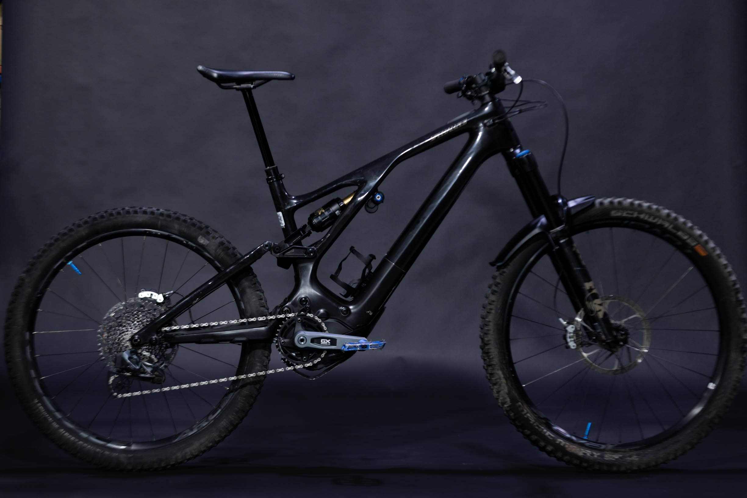 Bicicleta de Montaña Asistida Doble Suspensión Specialized Levo Expert Carbon 27./29" Talla S5 (2024) Seminueva