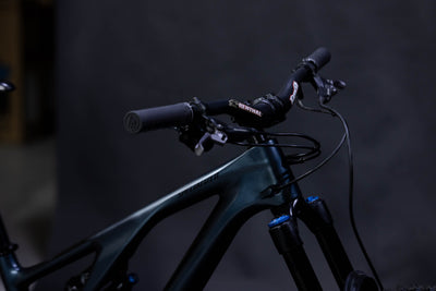 Bicicleta de Montaña Doble Suspensión Specialized Stumpjumper Expert Rodado 29" Talla Medium S3 (2022) Seminueva