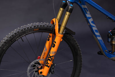 Bicicleta De Montaña Doble Suspensión Pivot Cycles Switchblade 29" Talla Small (2024) Seminueva