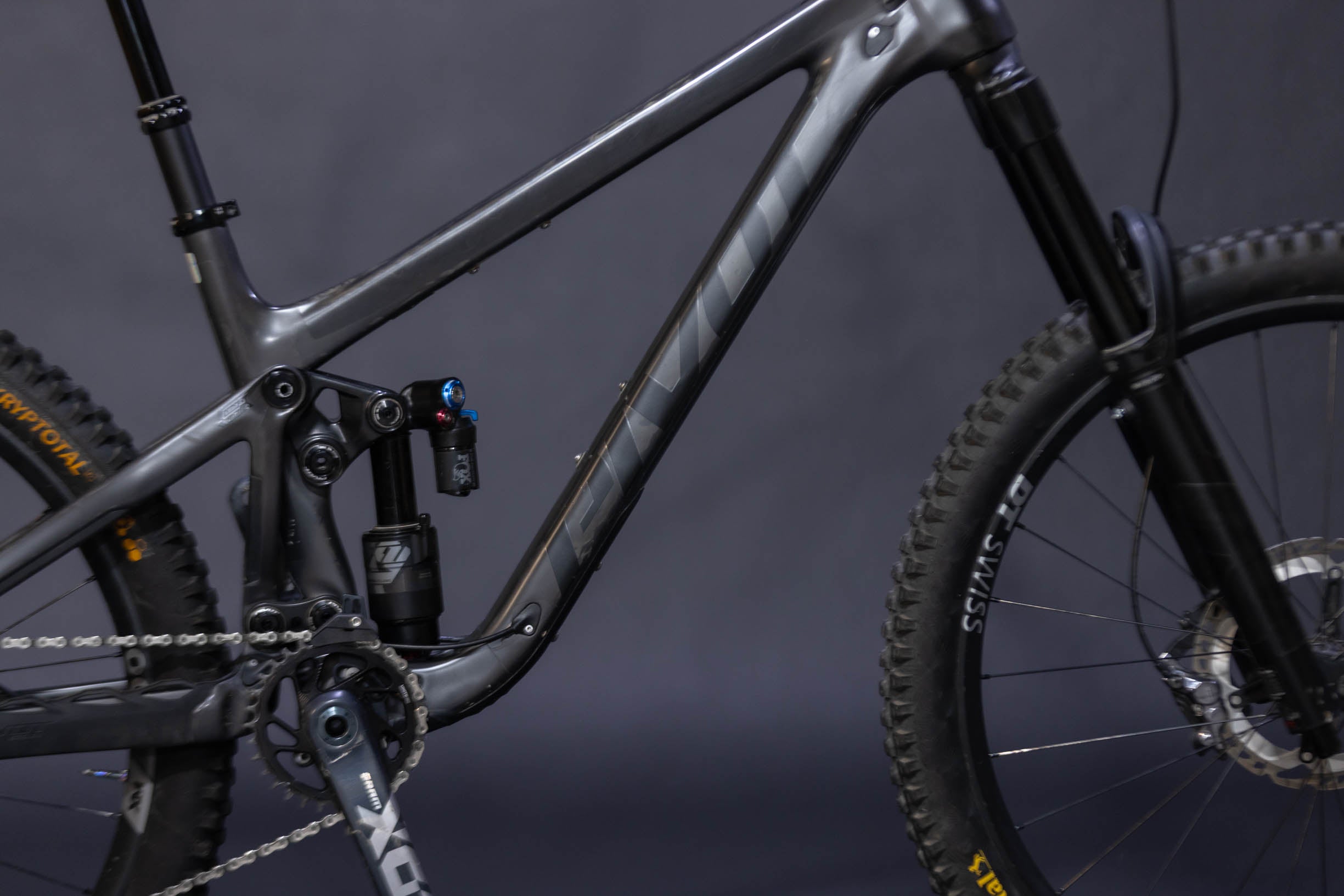 Bicicleta De Montaña Doble Suspensión Pivot Cycles Mach 6 27.5" Talla Medium (2023) Seminueva