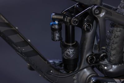 Bicicleta De Montaña Doble Suspensión Pivot Cycles Mach 6 27.5" Talla Medium (2023) Seminueva
