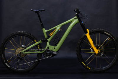 Bicicleta de Montaña Asistida Doble Suspensión Specialized Kenevo 29/27.5" Talla Large S4 (2022) Seminueva