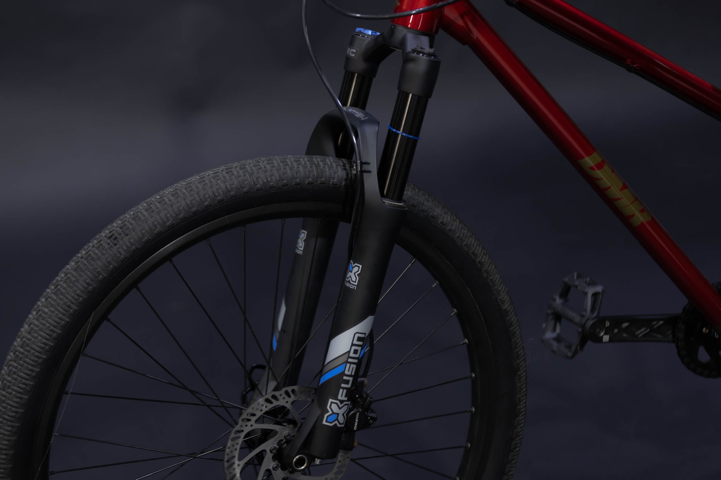 Bicicleta de ciudad Dirt Jump DMR Sect Pro Talla Regular Rodado 26" (2022) Seminueva
