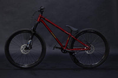 Bicicleta de ciudad Dirt Jump DMR Sect Pro Talla Regular Rodado 26" (2022) Seminueva