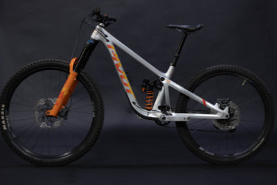 Bicicleta De Montaña Doble Suspensión Pivot Cycles Firebird 29" Talla Small (2024) Seminueva