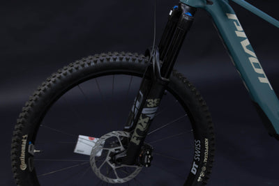 Bicicleta de Montaña Asistida Doble Suspensión Pivot Cycles Shuttle LT 29" Talla Small (2025) (NUEVA)