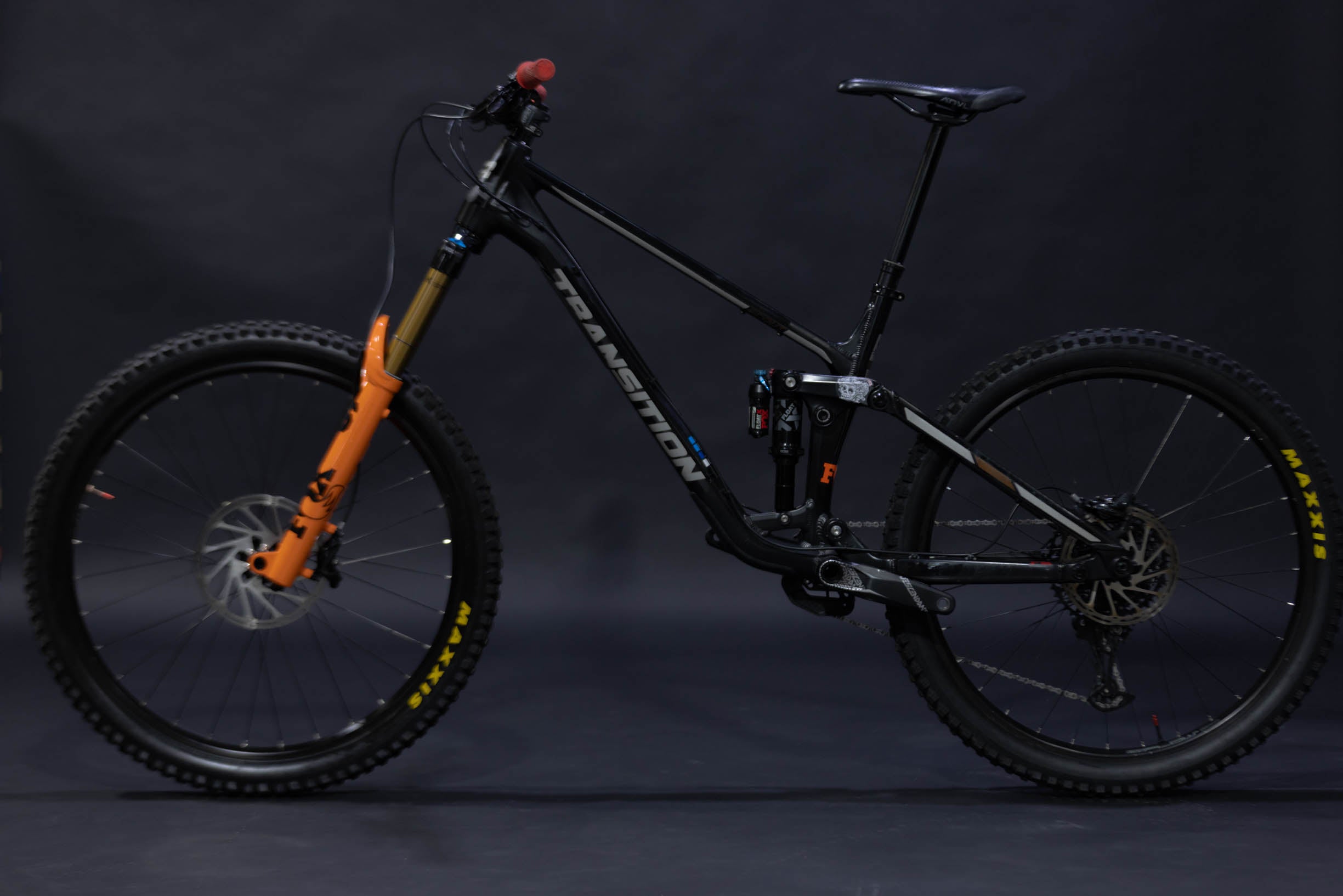 Bicicleta de Montaña Doble Suspensión Transition Scout 27.5" Talla Large (2023) Seminueva