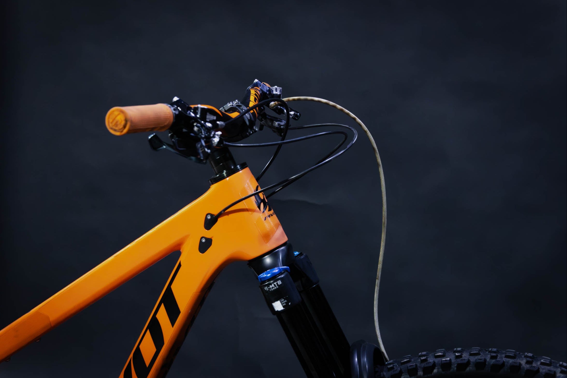 Bicicleta De Montaña Doble Suspensión Pivot Cycles Firebird 29" Talla Large (2023) Seminueva
