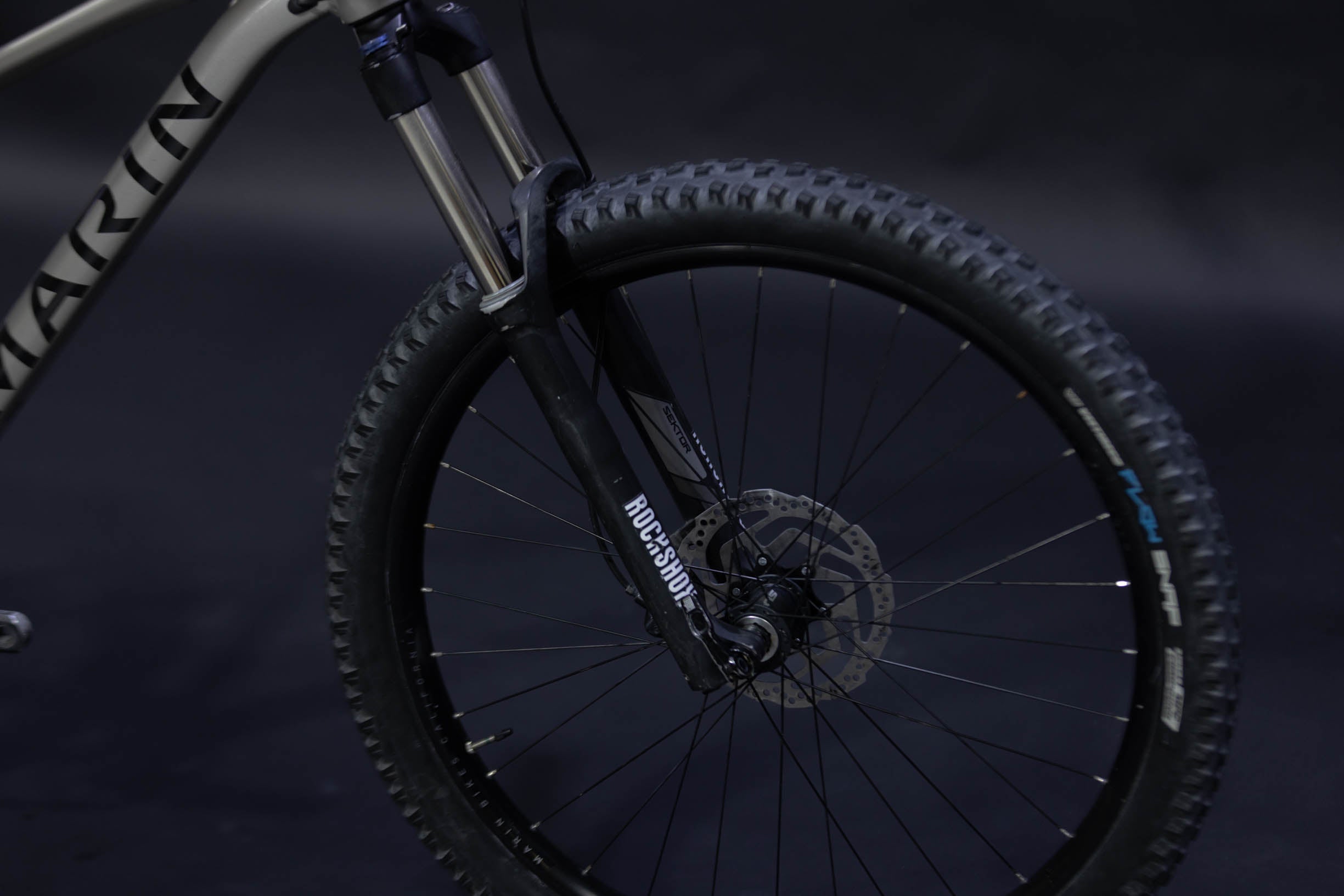 Bicicleta De Montaña Doble Suspension Marin San Quentin 1.5 27.5" Talla Medium (2022) Seminueva