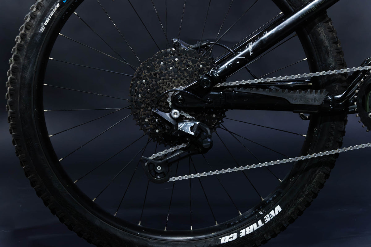 Bicicleta de Montaña Asistida Doble Suspensión Marin Alpine Trail E1 29" (2023) Seminueva