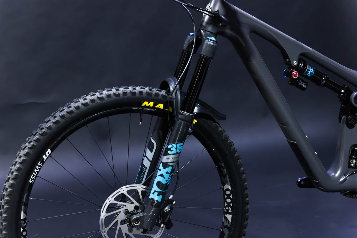Bicicleta de Montaña Doble Supensión Yeti Cycles SB130 29" Talla Medium (2020) Seminueva