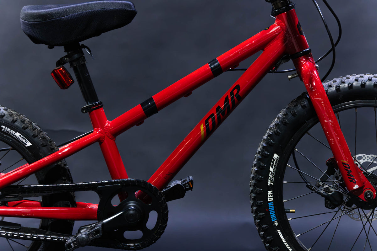 Bicicleta para Niño DMR Sidekick 16/18" Talla Extra Small (2023) Seminueva