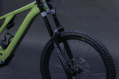 Bicicleta de Montaña Asistida Doble Suspensión Specialized Kenevo 27.5" Talla Large S4 (2022) Seminueva