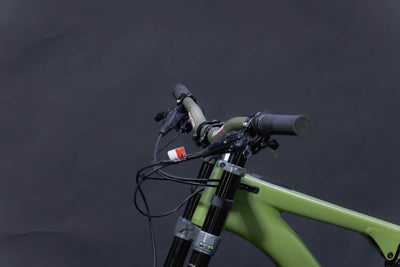 Bicicleta de Montaña Asistida Doble Suspensión Specialized Kenevo 27.5" Talla Large S4 (2022) Seminueva