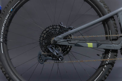 Bicicleta de Montaña Asistida Doble Suspensión Mondraker Crafty R 29" Talla Medium (2025) (Seminueva)