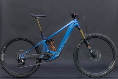 Bicicleta de Montaña Asistida Doble Suspensión Pivot Cycles Shuttle LT 29/27.5" Talla Large (2023) Seminueva