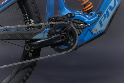 Bicicleta de Montaña Asistida Doble Suspensión Pivot Cycles Shuttle LT 29/27.5" Talla Large (2023) Seminueva