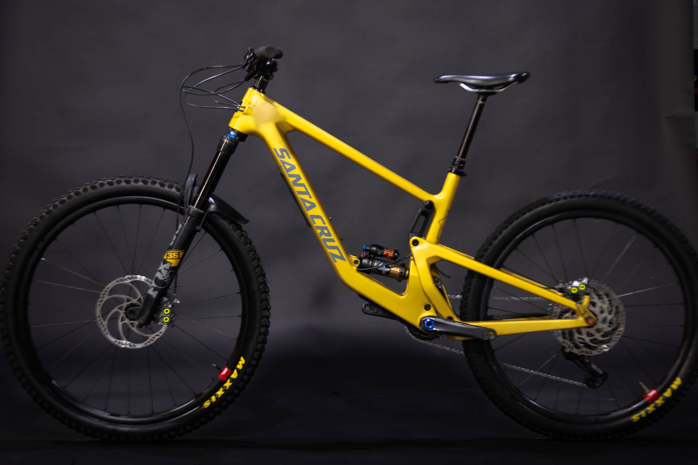 Bicicleta de Montaña Doble Supensión Santa Cruz Bronson  27.5/29" Talla Large (2022) Seminueva