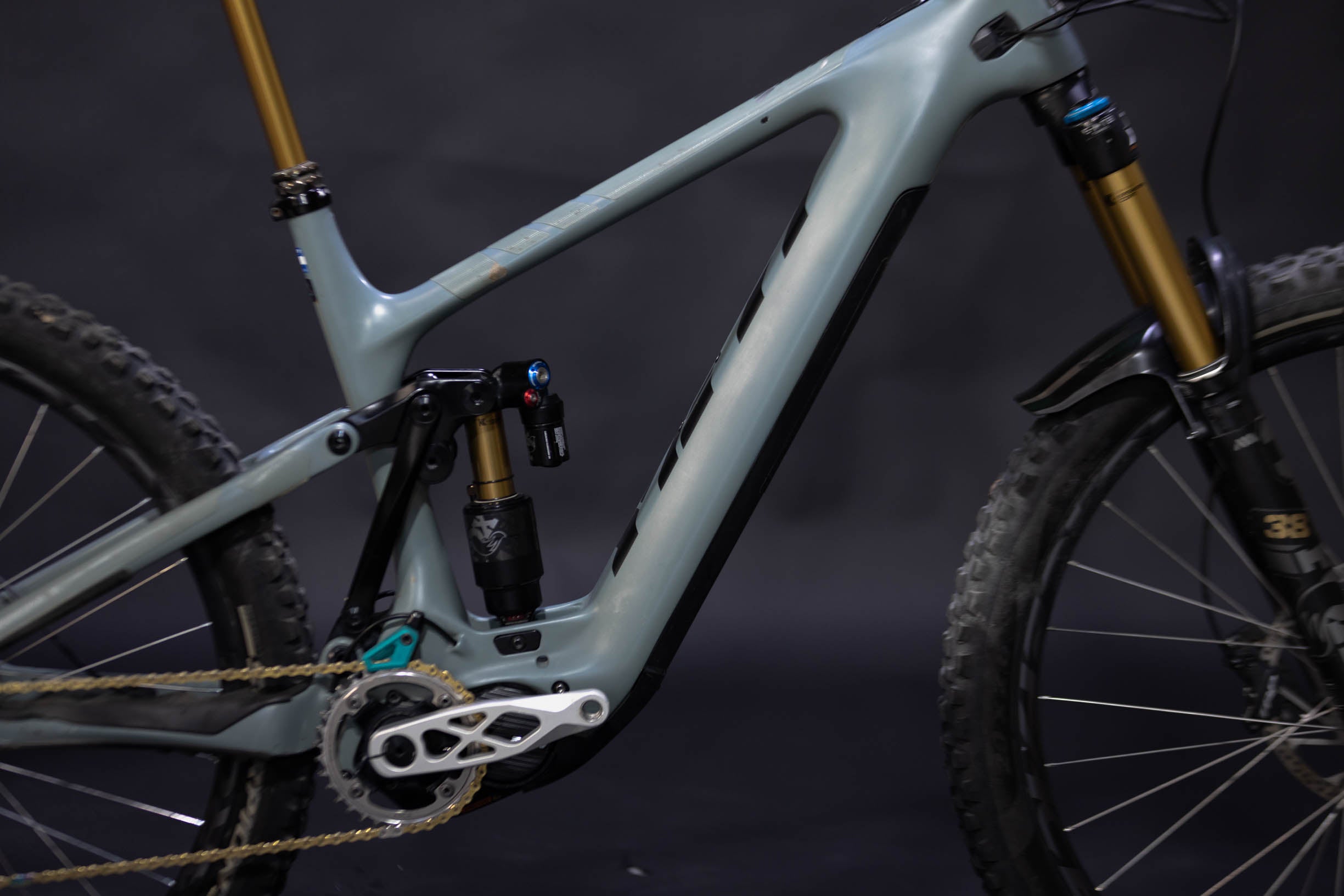 Bicicleta de Montaña asistida Doble Suspension YT E160 Talla Large (2023) Seminueva