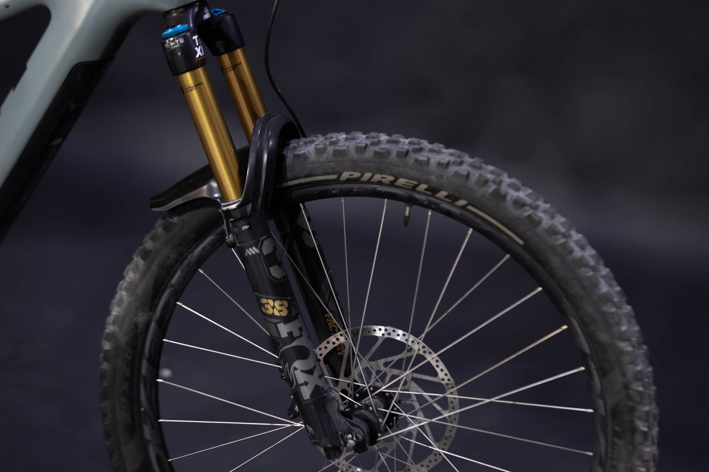 Bicicleta de Montaña asistida Doble Suspension YT E160 Talla Large (2023) Seminueva