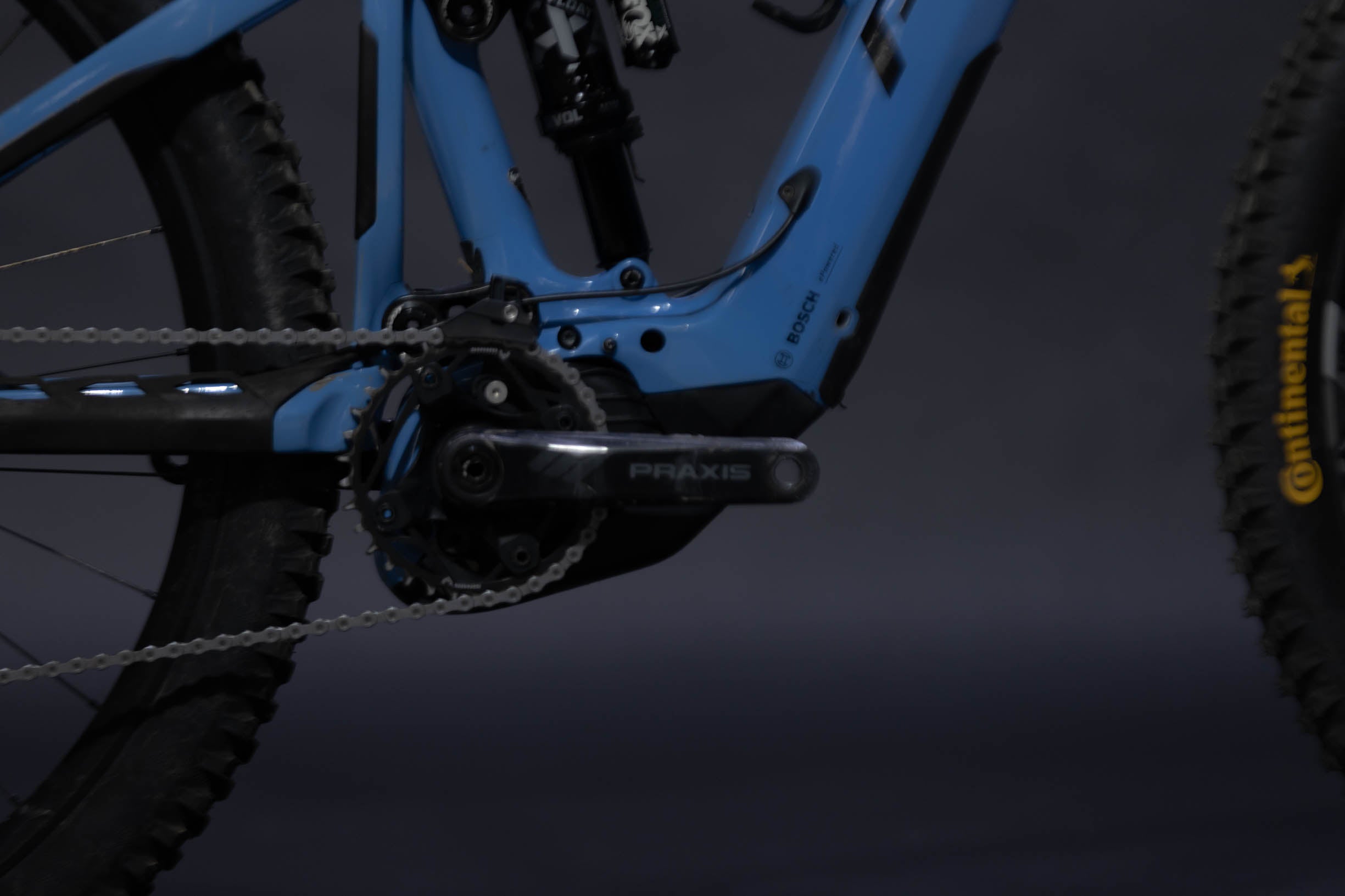 Bicicleta de Montaña Asistida Doble Suspensión Pivot Cycles Shuttle AM 29" Talla Small (2024) Seminueva