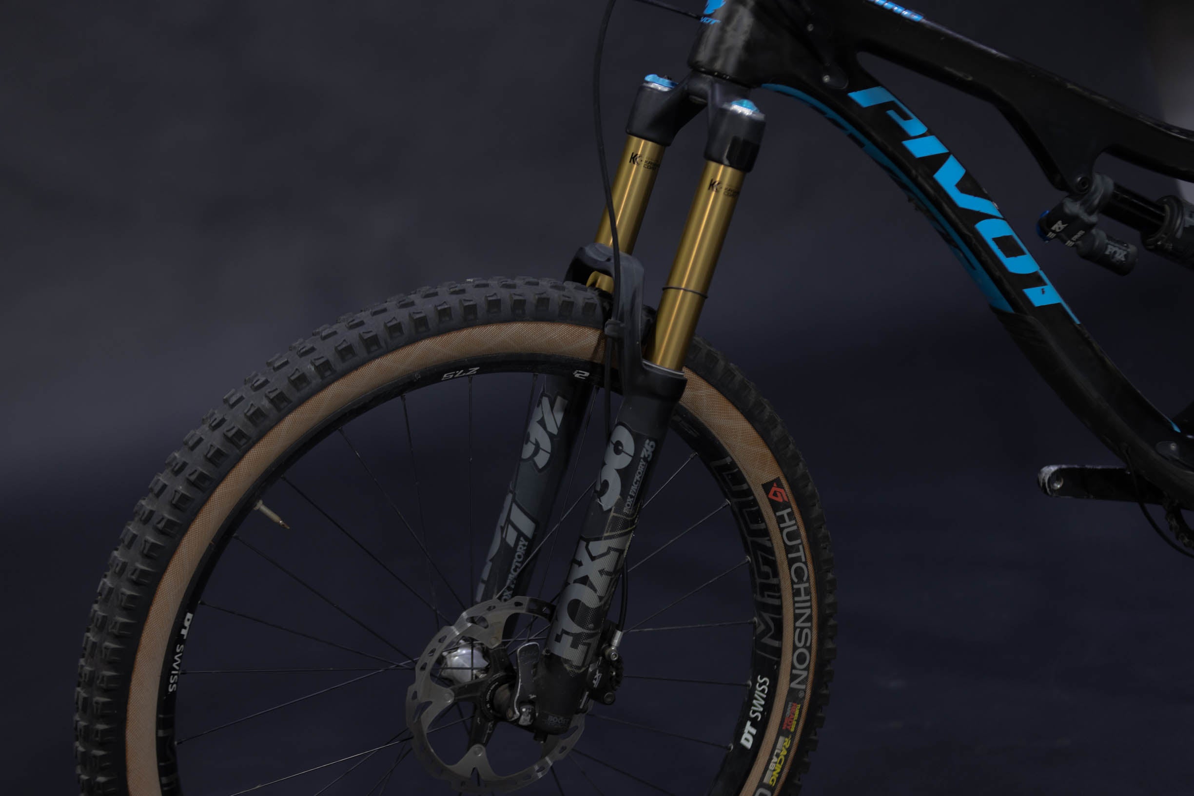 Bicicleta De Montaña Doble Suspensión Pivot Cycles Firebird 27.5" Talla Large (2019) Seminueva