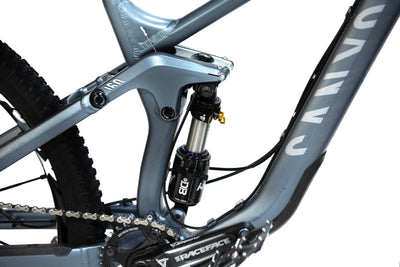 Bicicleta de Montaña Doble Supensión Canyon Strive AL 27.5" Talla Small (2016) Seminueva