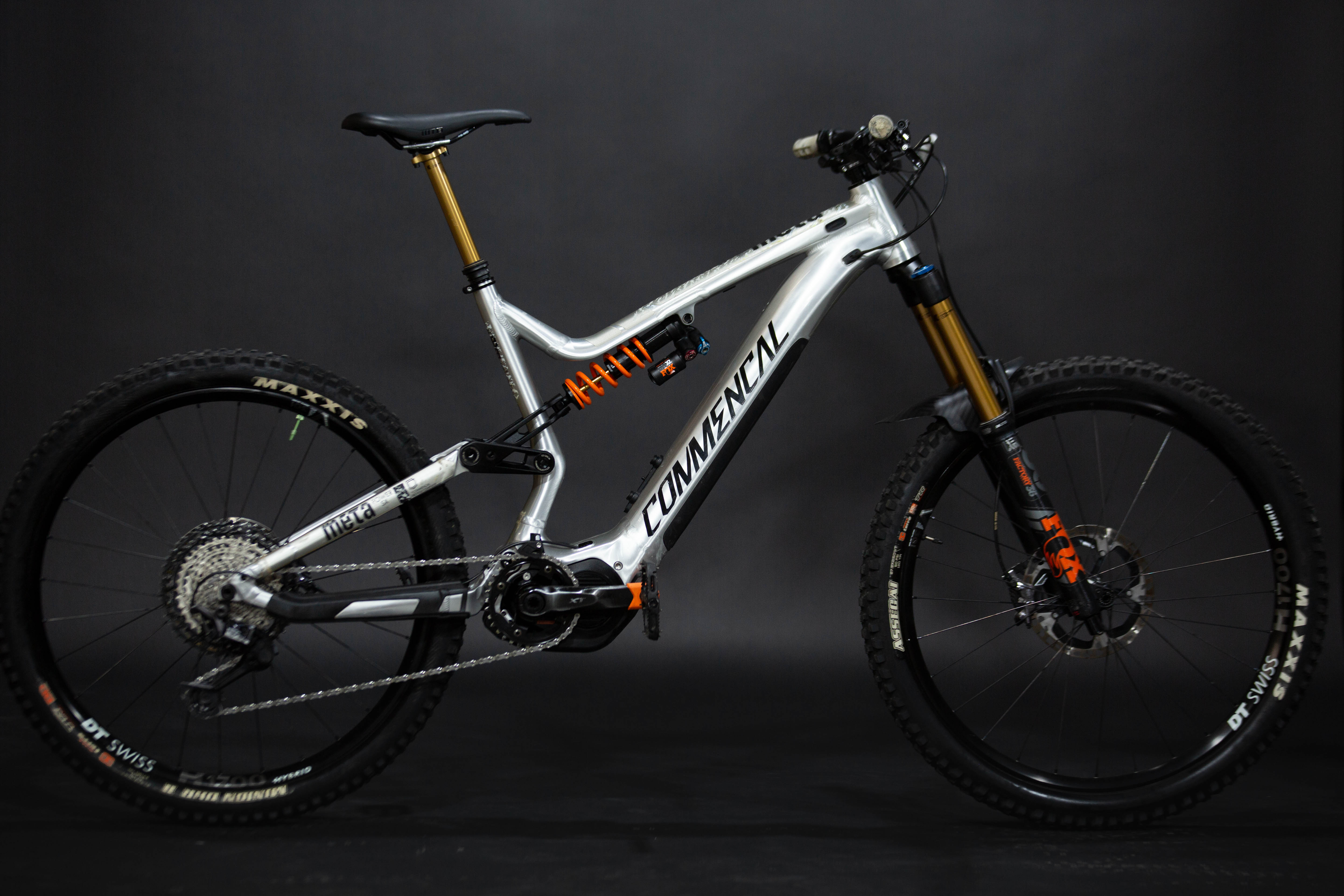 Bicicleta de Montaña Asistida Doble Suspensión Commencal Meta Power SX 27.5" Talla Large (2020) Seminueva