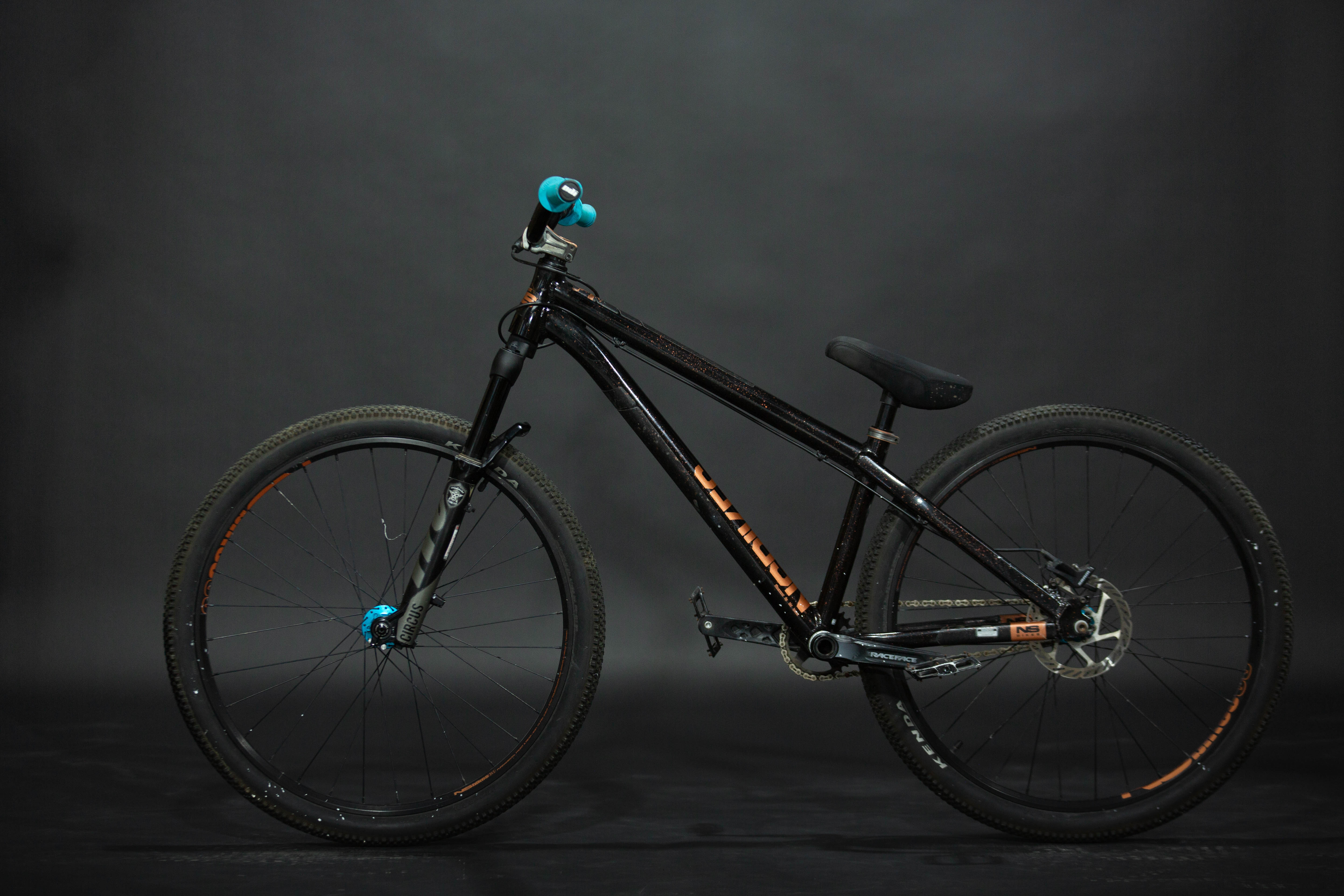 Bicicleta de ciudad Dirt Jump NS Bikes Movement Talla Small Rodado 26" (2020) Seminueva