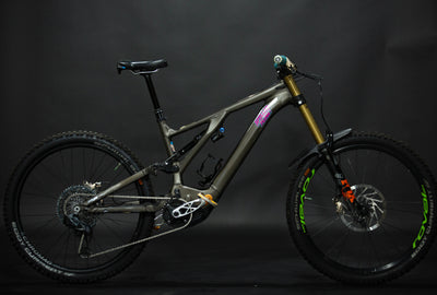 Bicicleta de Montaña Asistida Doble Suspensión Specialized Kenevo Comp 27.5" Talla Medium (2020) Seminueva