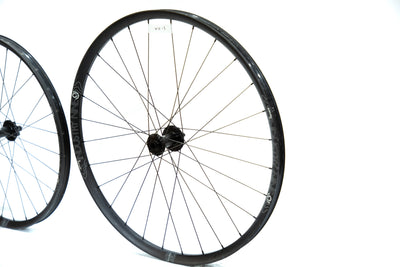 Juego de Rodados (Mullet)  Industry Nine 1:1 Enduro SUPERBOOST