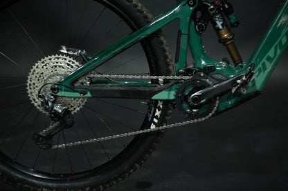 Bicicleta de Montaña Asistida Doble Suspensión Pivot Cycles Shuttle LT 29" Talla Medium (2023) Seminueva