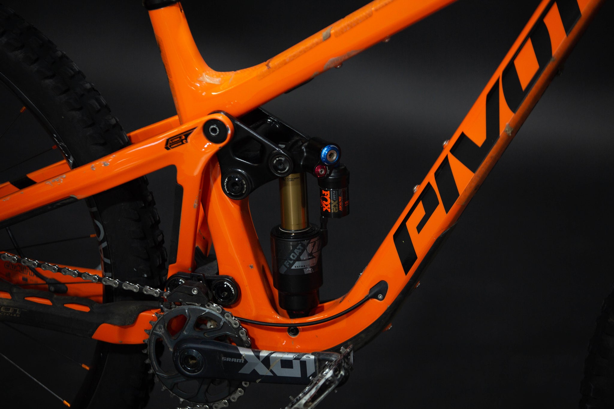 Bicicleta De Montaña Doble Suspensión Pivot Cycles Firebird 29" Talla Medium (2022) Seminueva