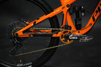 Bicicleta De Montaña Doble Suspensión Pivot Cycles Firebird 29" Talla Medium (2022) Seminueva