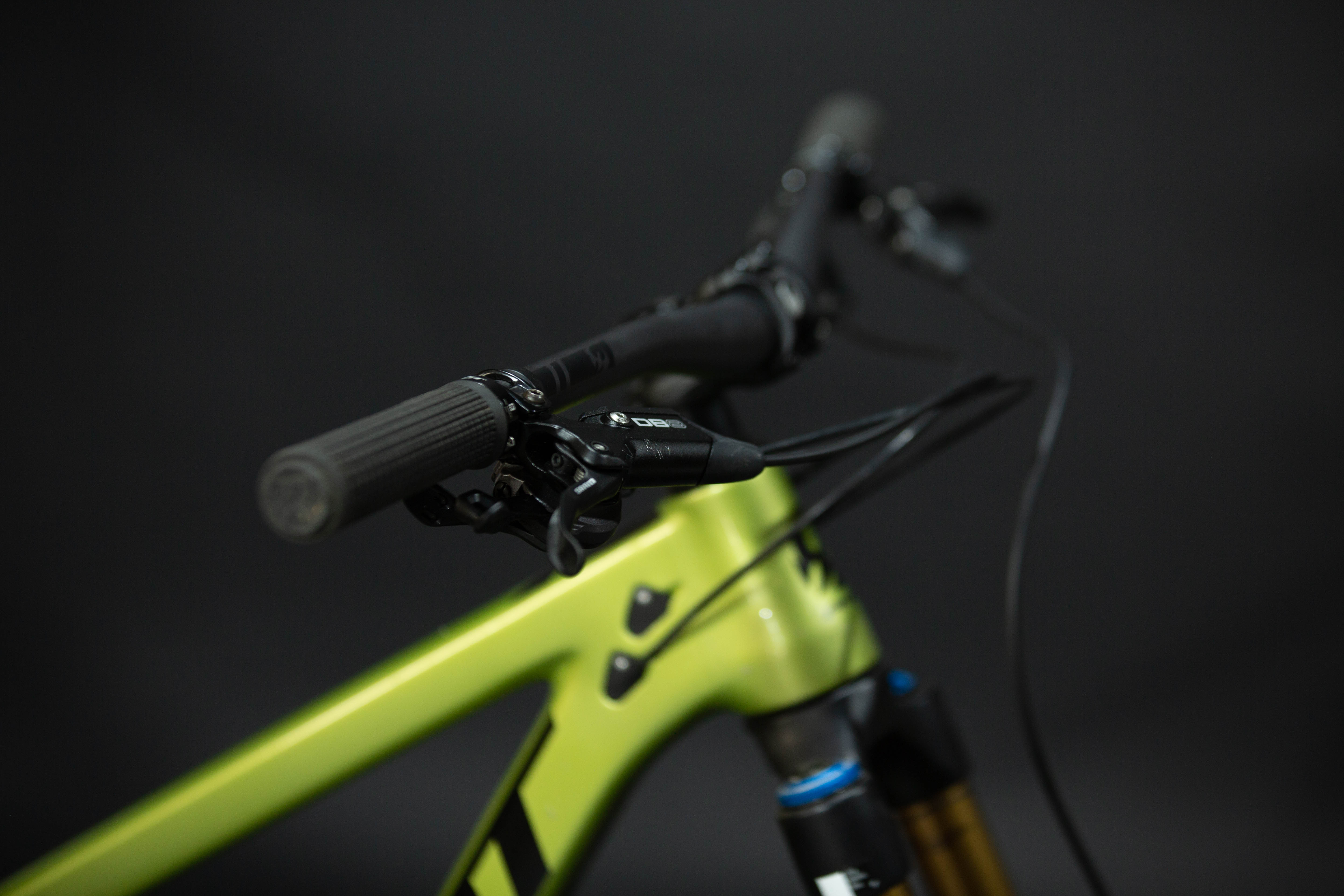 Bicicleta de Montaña Doble Suspensión Pivot Switchblade 29" Talla Medium (2023) Seminueva
