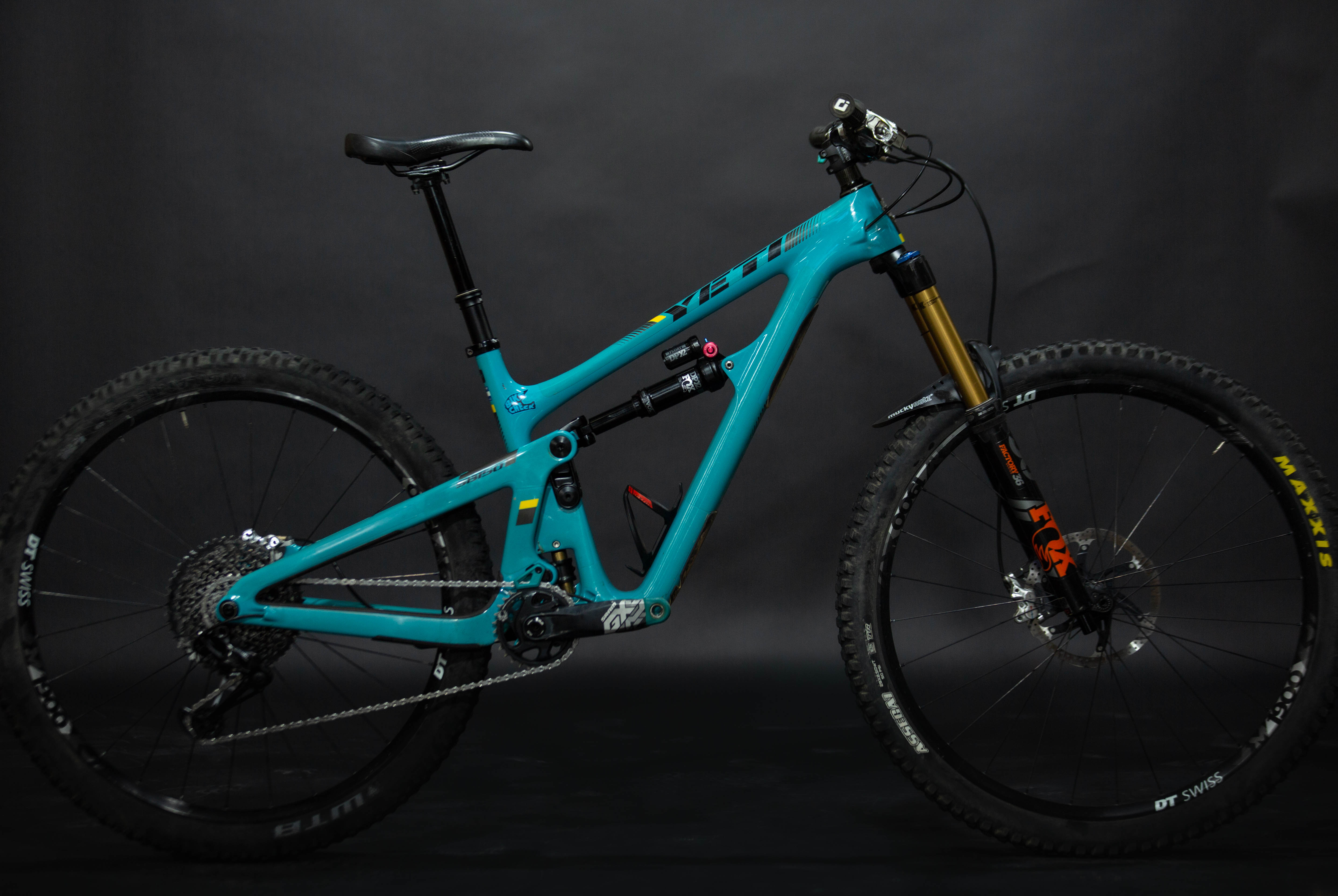 Bicicleta de Montaña Doble Supensión Yeti Cycles SB150 29" Talla Medium (2019) Seminueva