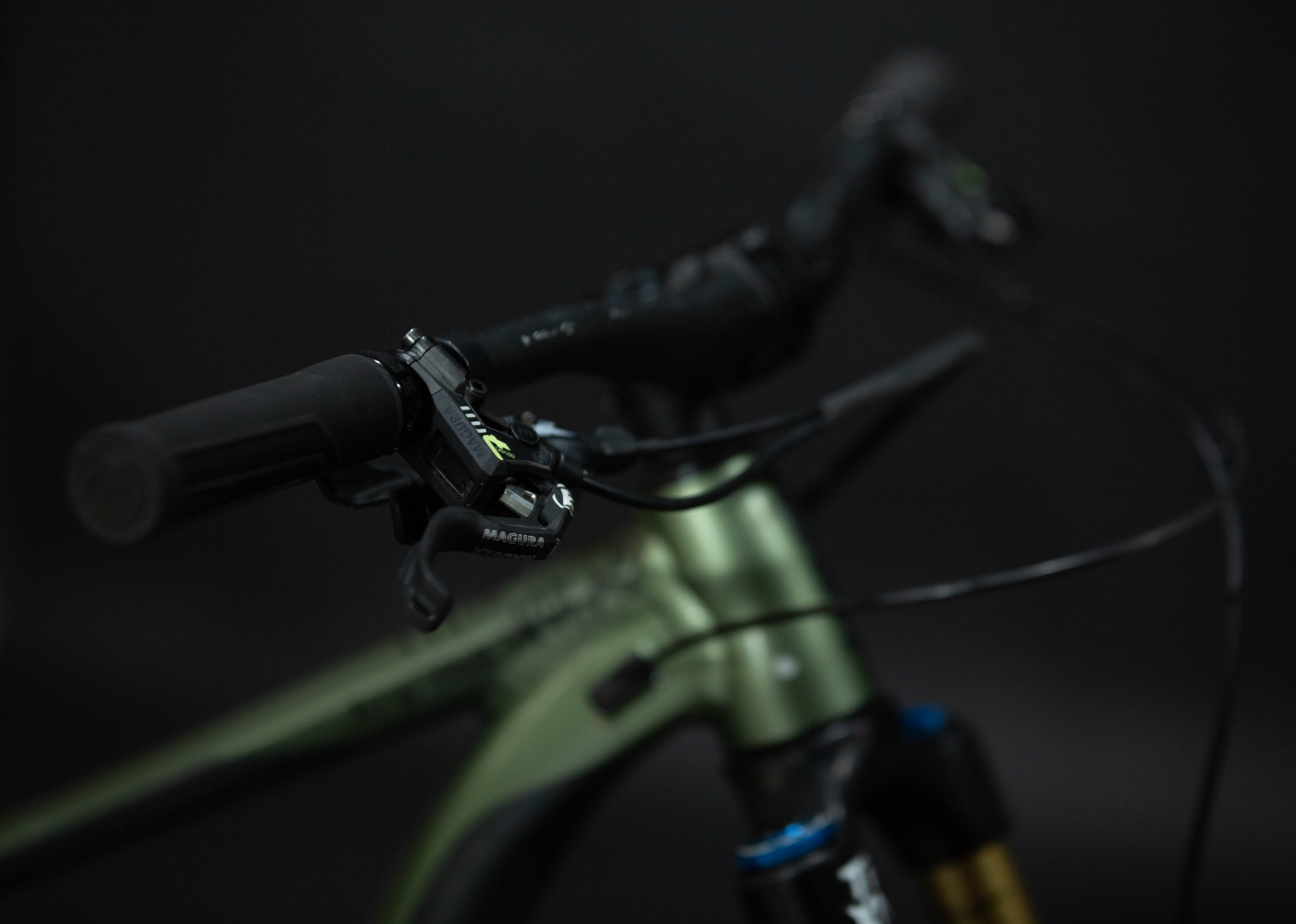 Bicicleta de Montaña Doble Suspensión Giant Reign 29" Talla Medium (2020) Seminueva