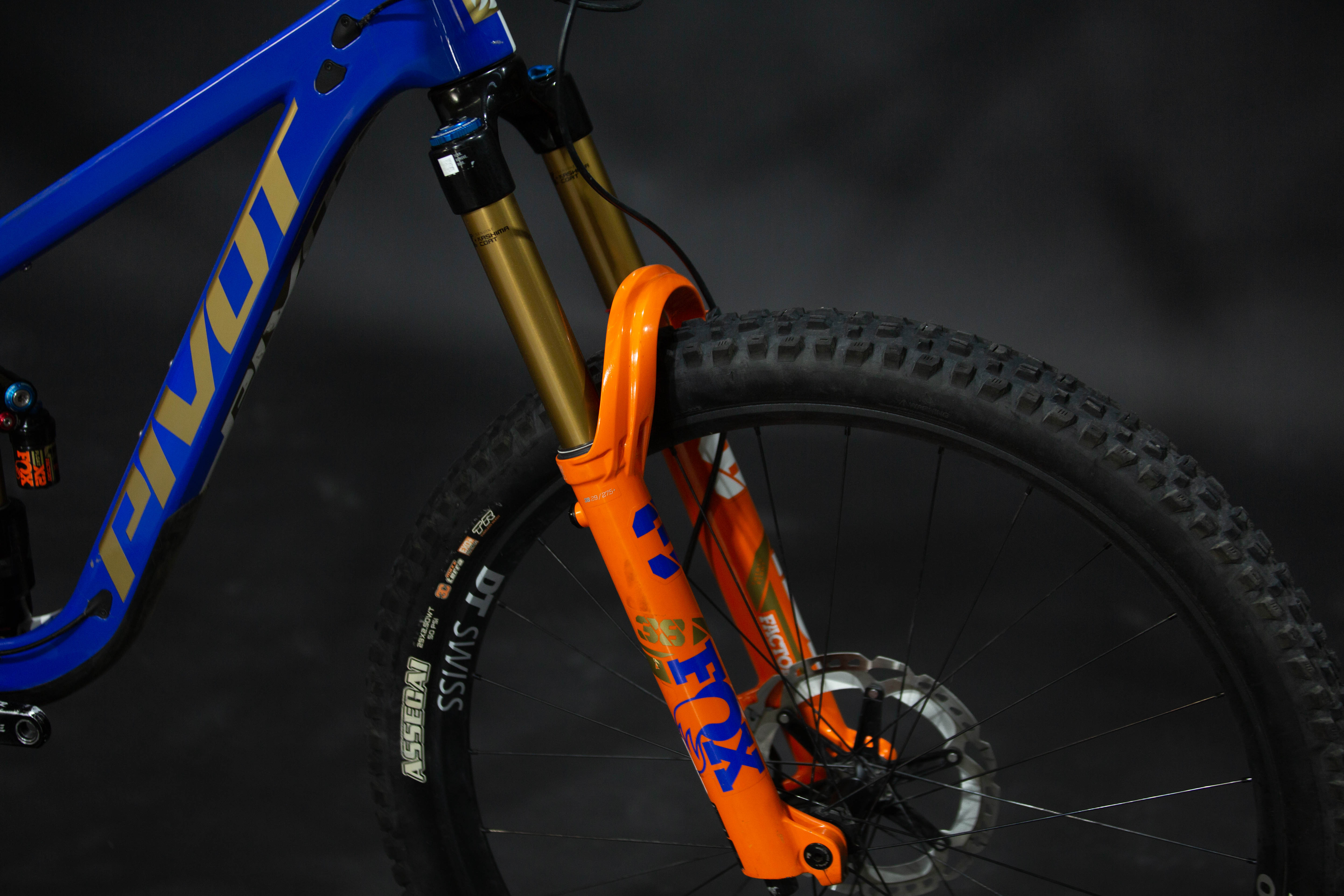 Bicicleta De Montaña Doble Suspensión Pivot Cycles Firebird 29" Talla Small (2024) Seminueva