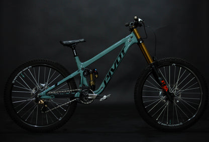 Bicicleta De Montaña Doble Suspensión Pivot Cycles Mach 6 27.5" Talla Medium (2025) Seminueva