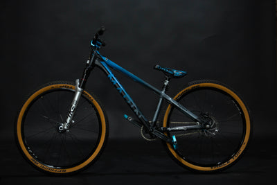 Bicicleta de ciudad Dirt Jump Marin Alcatraz Talla Regular Rodado 26" (2019) Seminueva