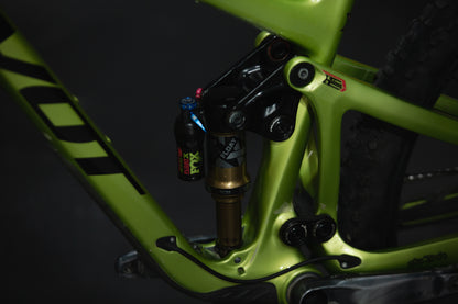 Bicicleta de Montaña Doble Suspensión Pivot Switchblade 29" Talla Large (2023) Seminueva