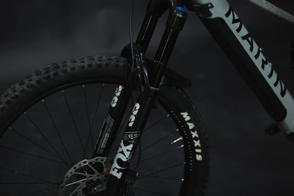 Bicicleta de Montaña Asistida Doble Suspensión Marin Alpine Trail E2 29/27.5" TallaMedium (2022) Seminueva