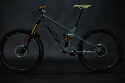 Bicicleta de Montaña Doble Suspensión Transition Spire Rodado 29" Talla Large (2022) Seminueva