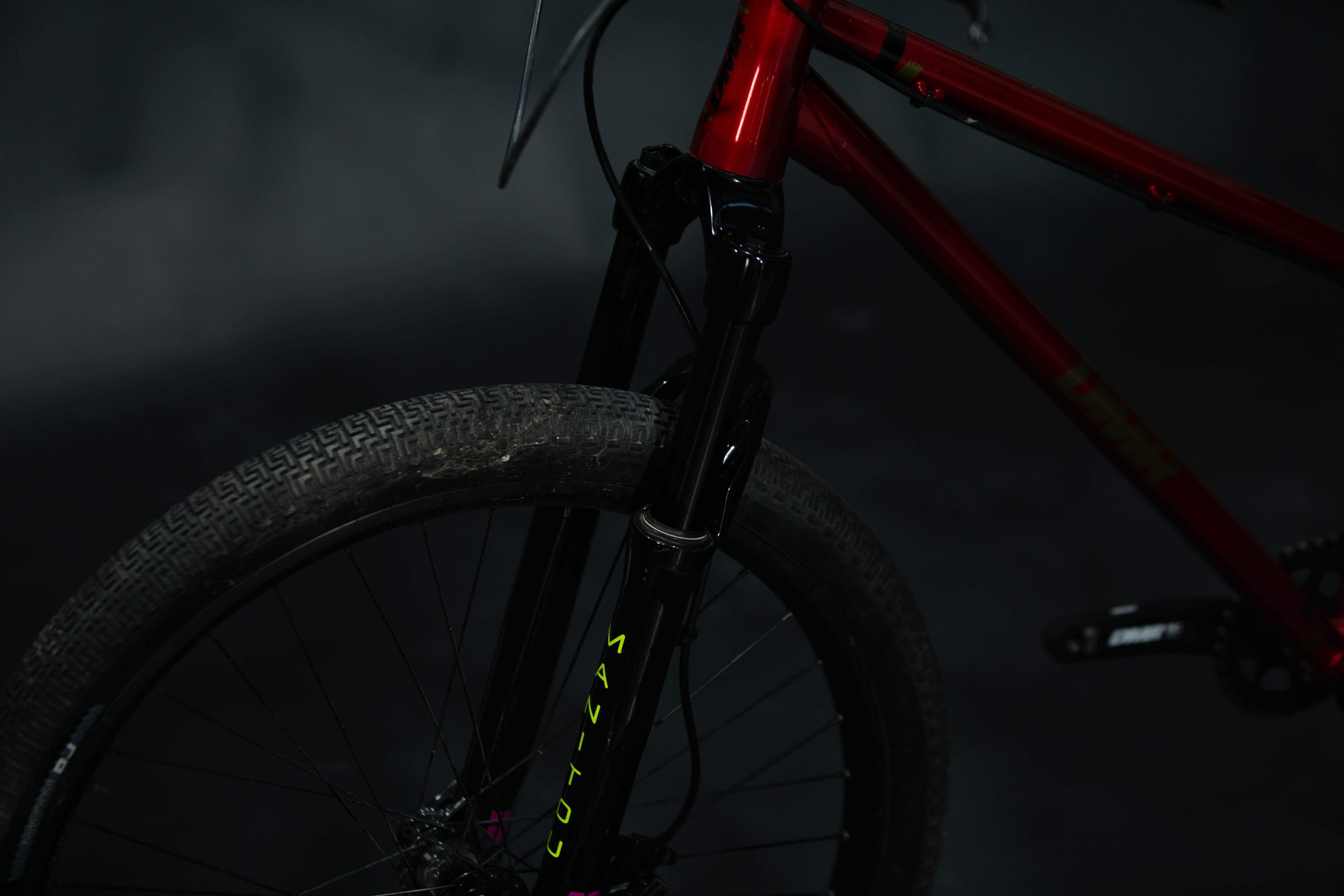 Bicicleta de ciudad Dirt Jump DMR Sect Pro Talla Regular Rodado 26" (2022) Seminueva